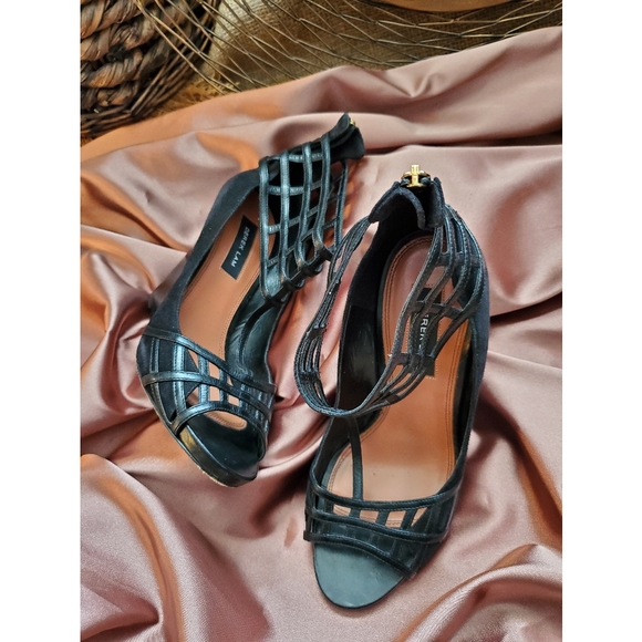 Derek Lam 'Beryl' Leather Wedge Sandal Wedges - Picture 2 of 14